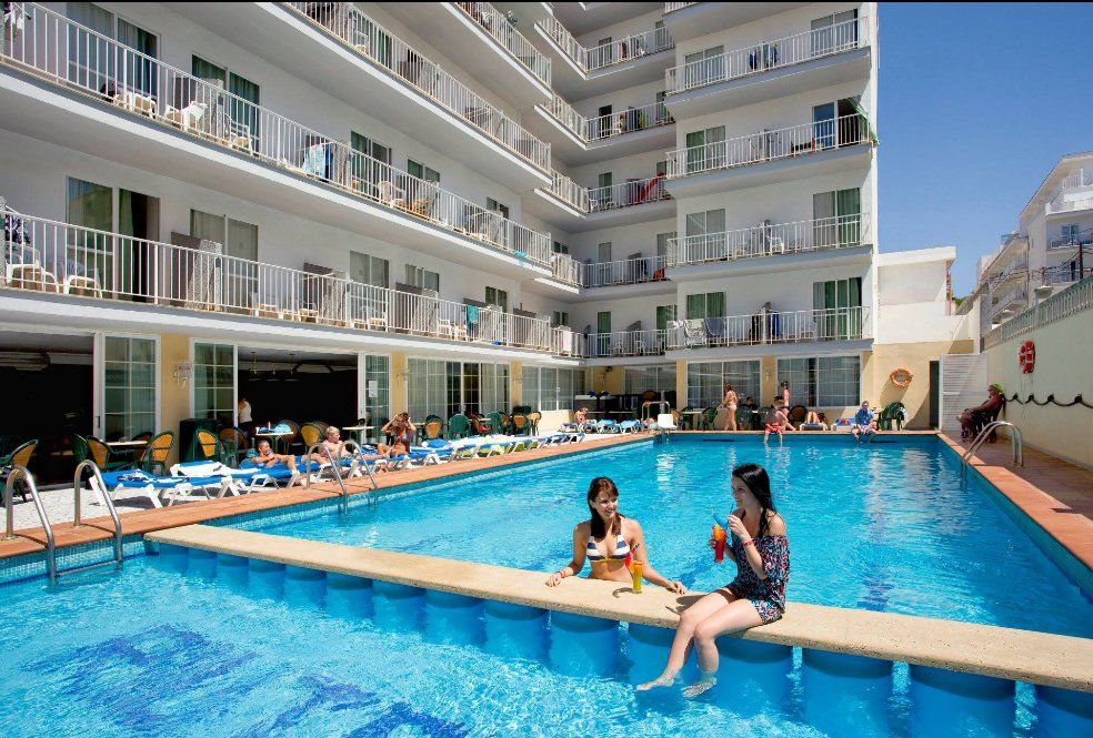 Hotel Riutort 3*