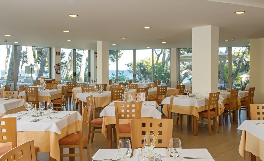 Iberostar Pinos Park 4* Font de sa Cala