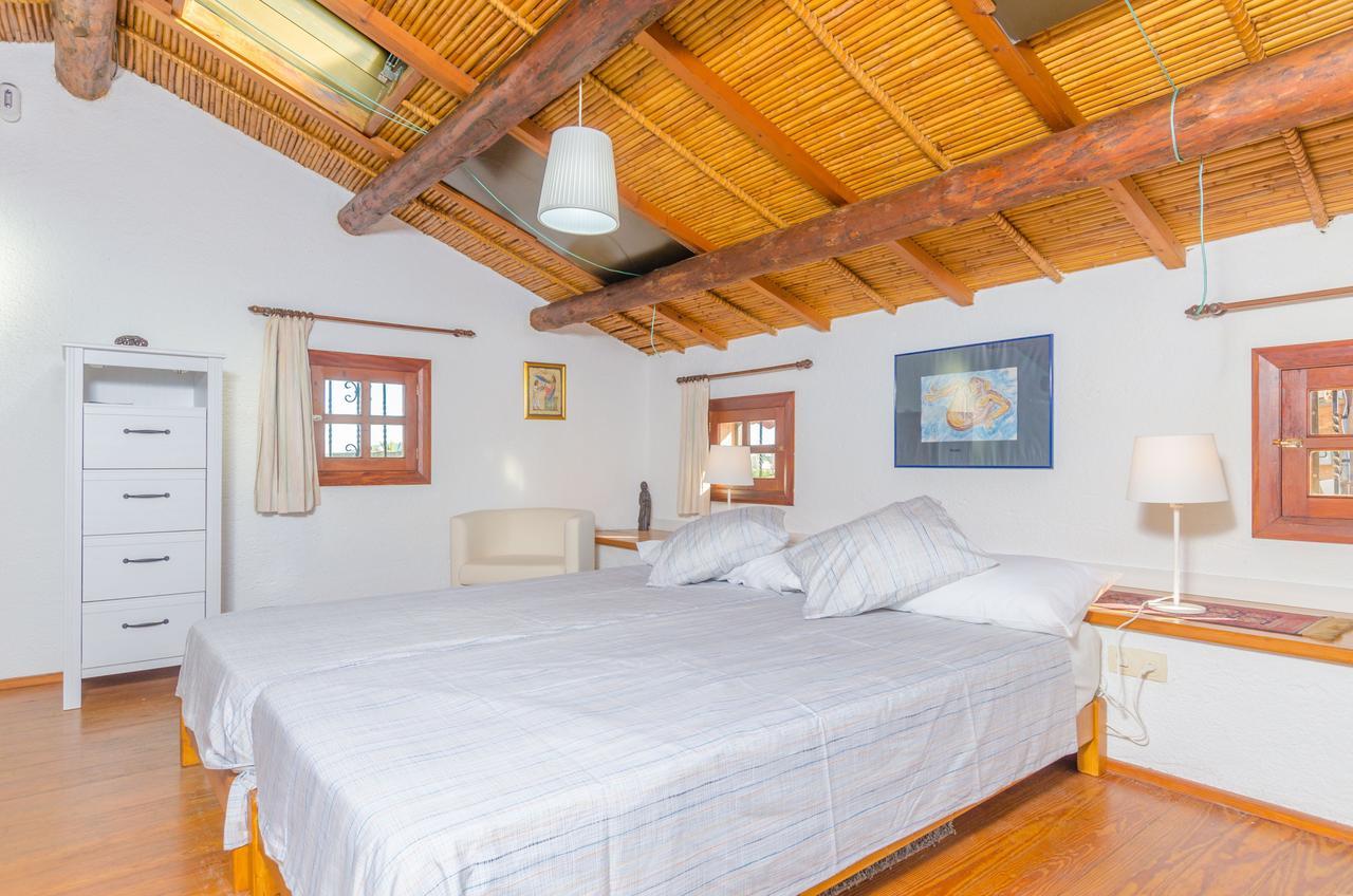 Villa Na Molla *