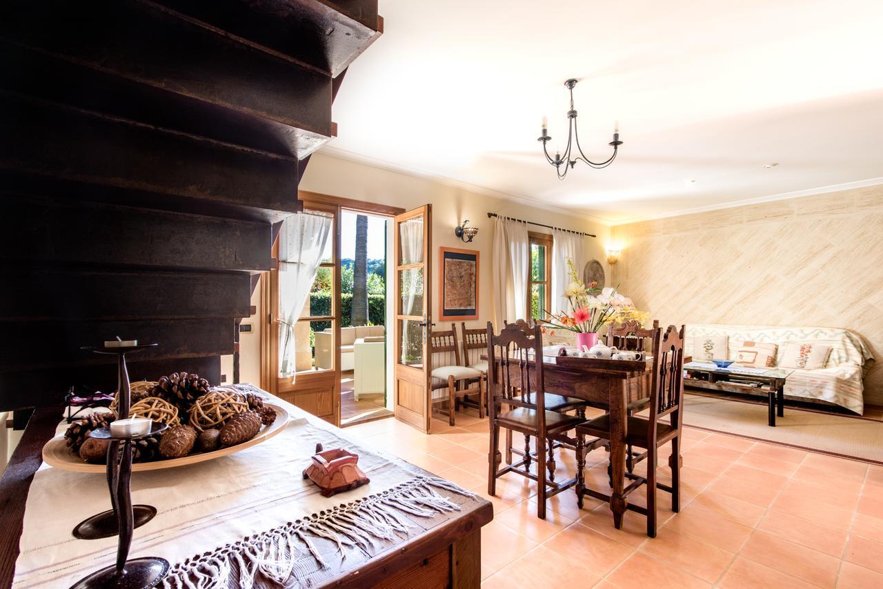 Cuxach By Homevillas360 Holiday home *