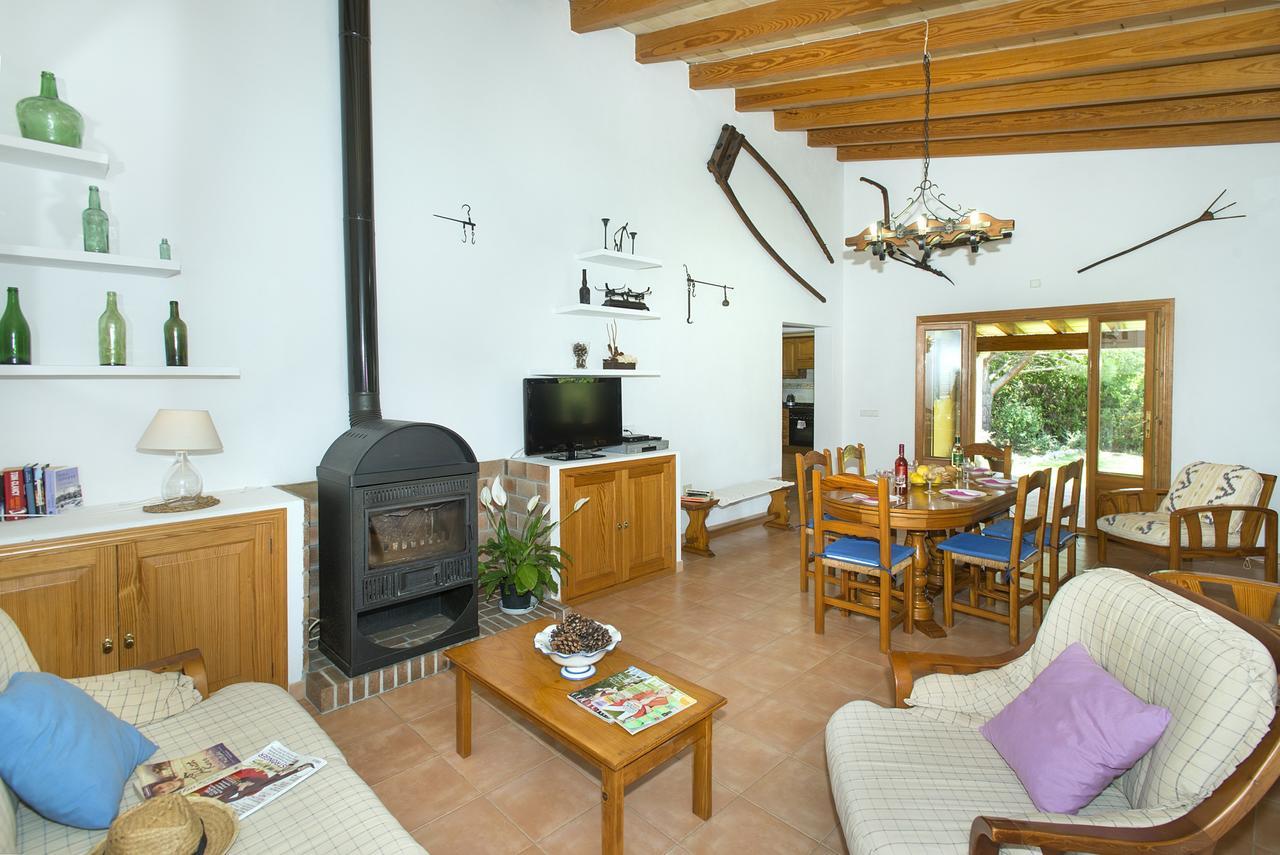 Owl Bobis - Family Holidays With Private Pool Villa