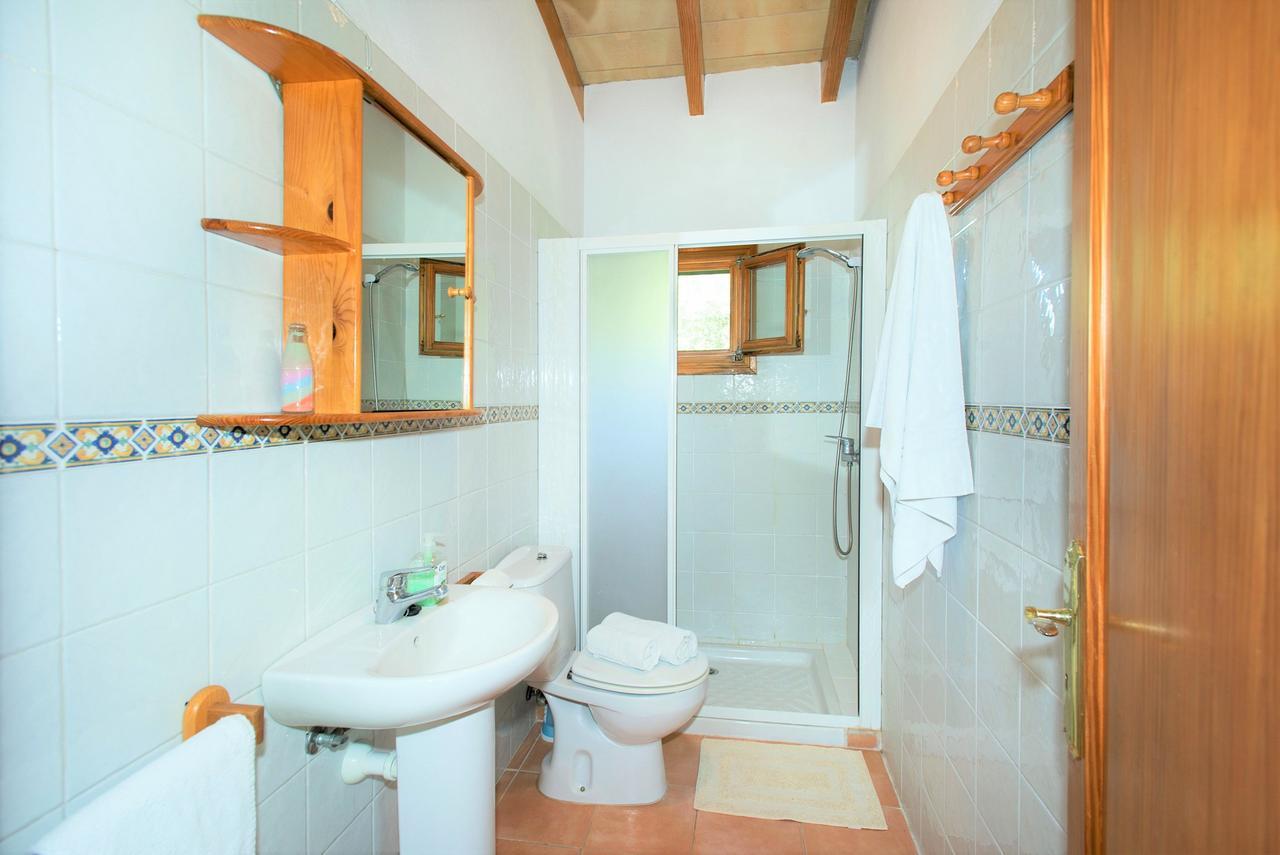 Villa Owl Bobis - Family Holidays With Private Pool *