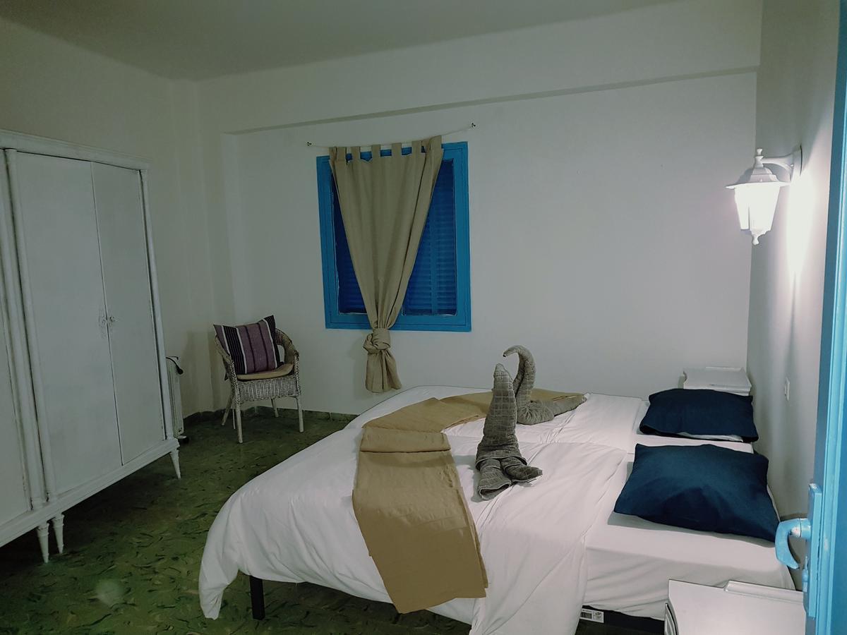 Pensión Casa De Huespedes La Marina *