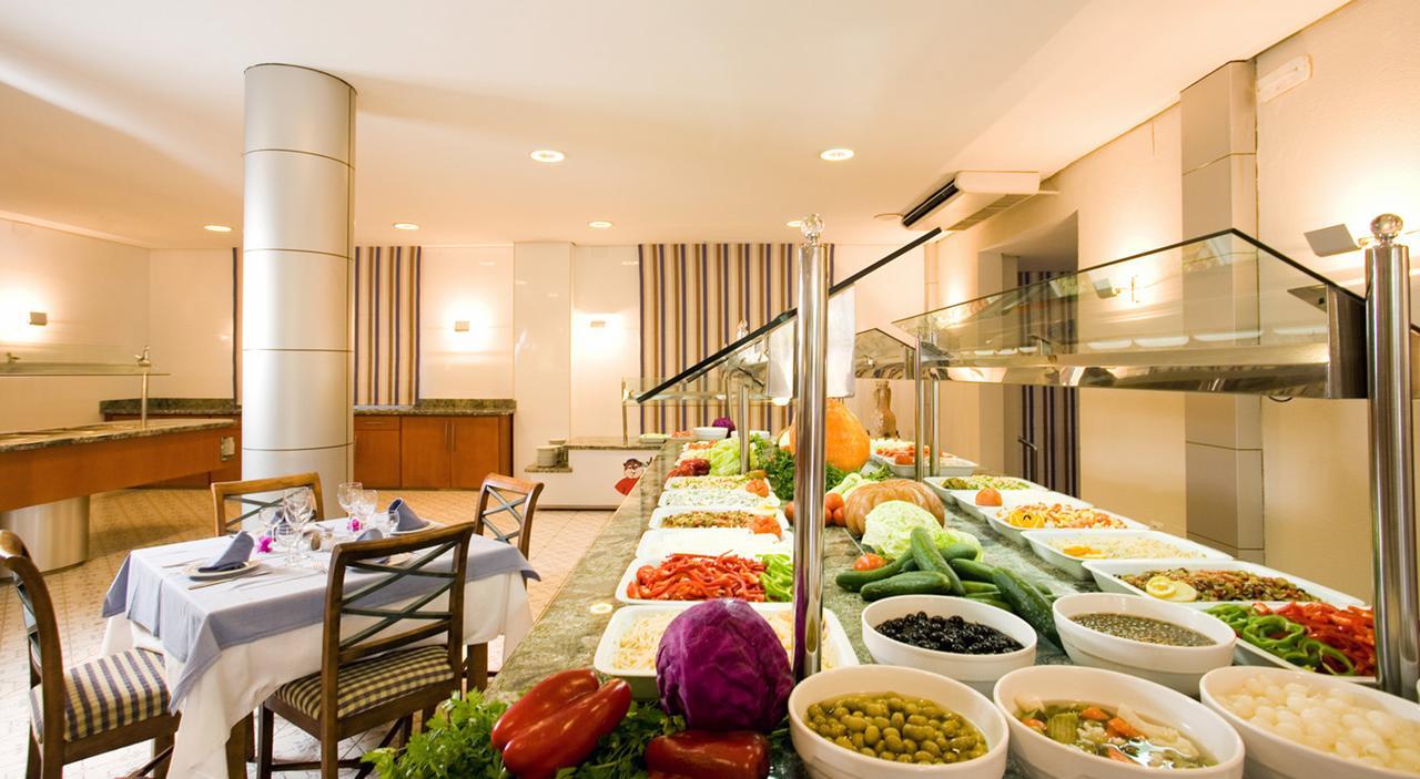 Blue Sea Ses Cases D'or Apartahotel 4*