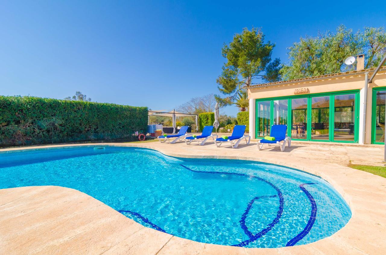 Rito Villa *