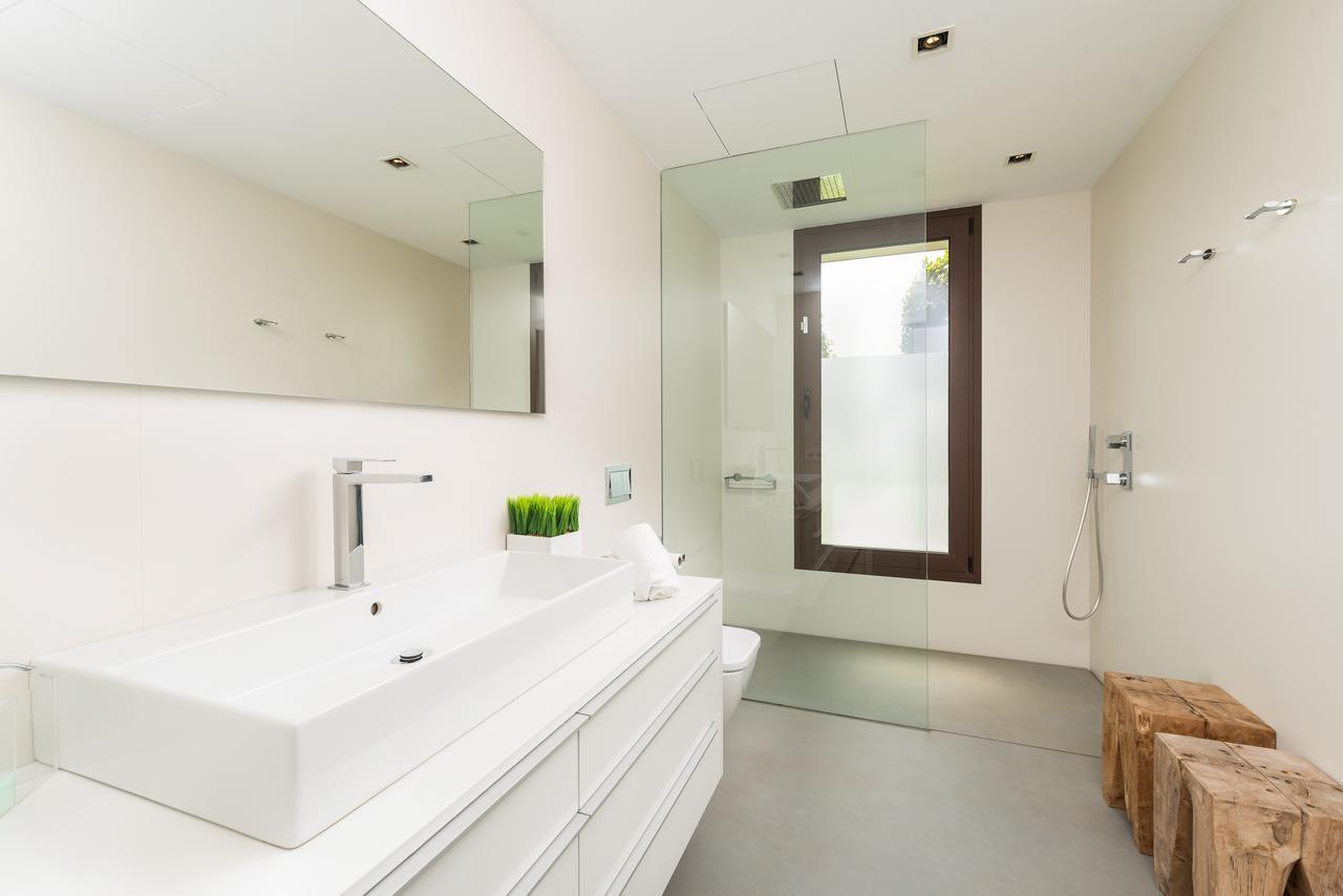 Short De Rius Villa