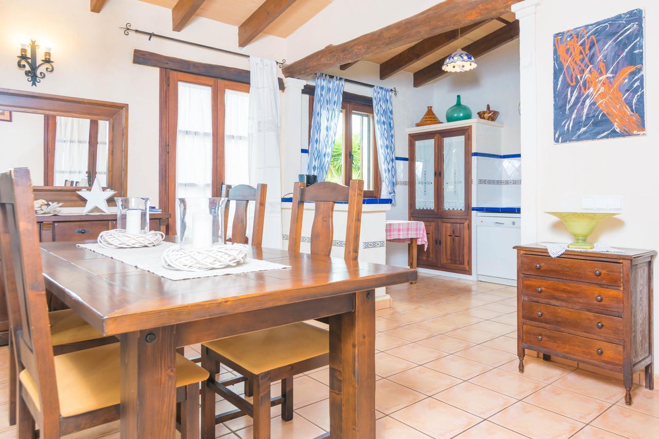 Son Pere Genet Villa Buger