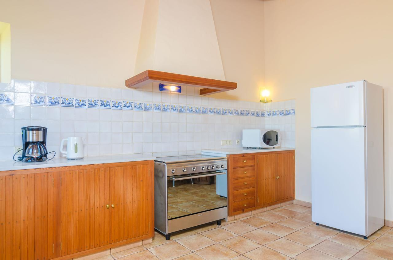 Rito Villa *