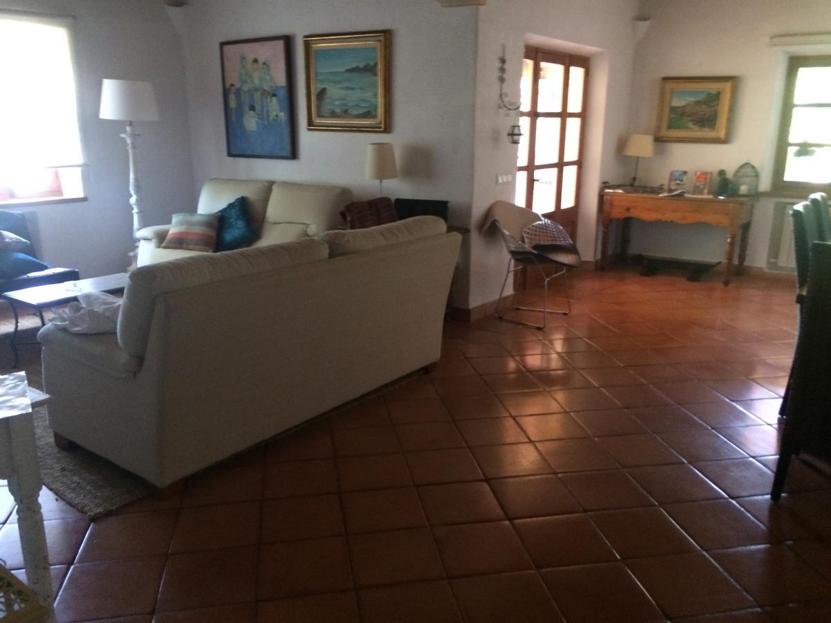 Jardi De Papallones Guest house 3*