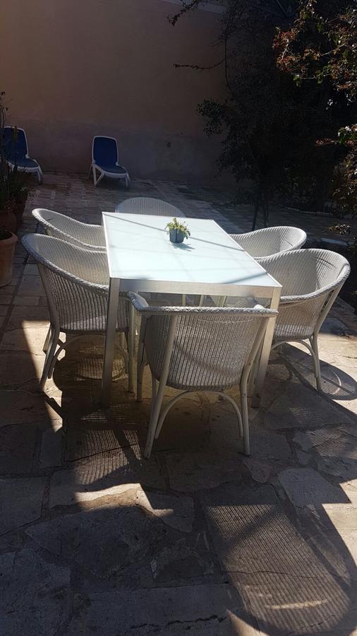 Residencial Rustic Lau Hostal *