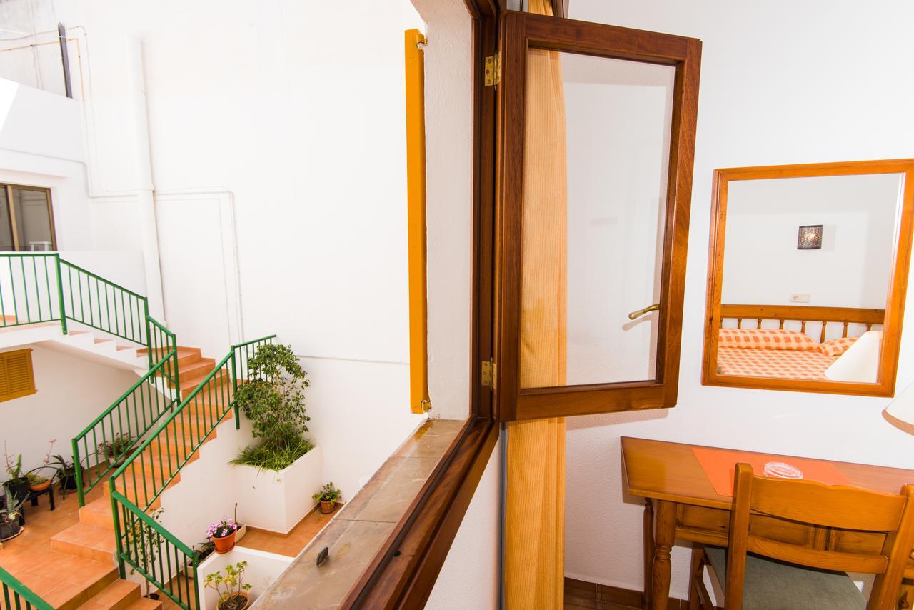 Hostal Cala Ratjada Guest house *