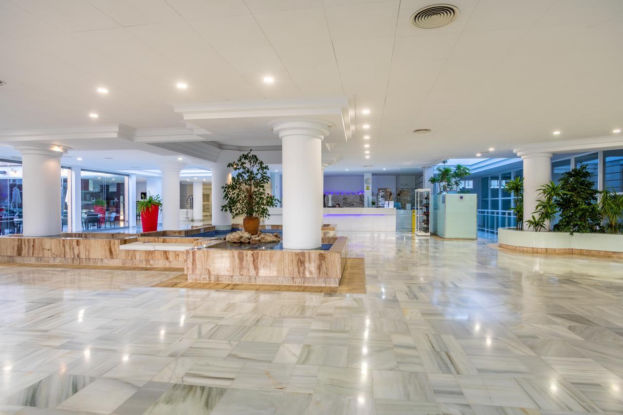 Illot Hotel 4*