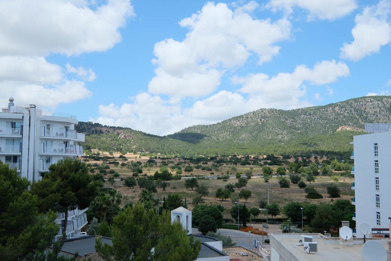 Azuline Garden Hotel