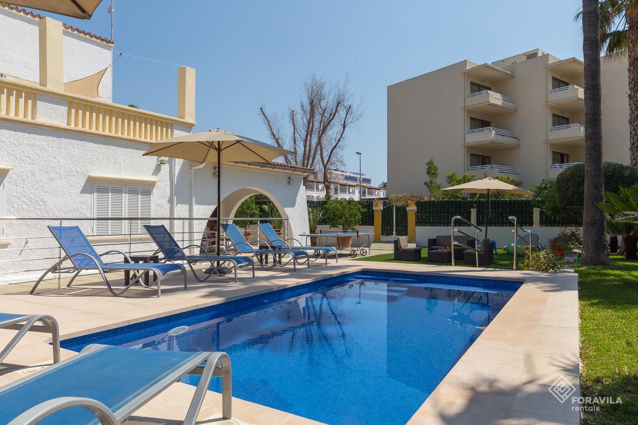Chalet Villa Comes *
