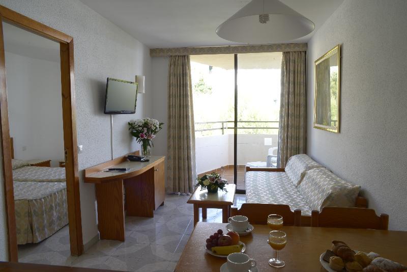 Trh Jardín Del Mar Apartahotel