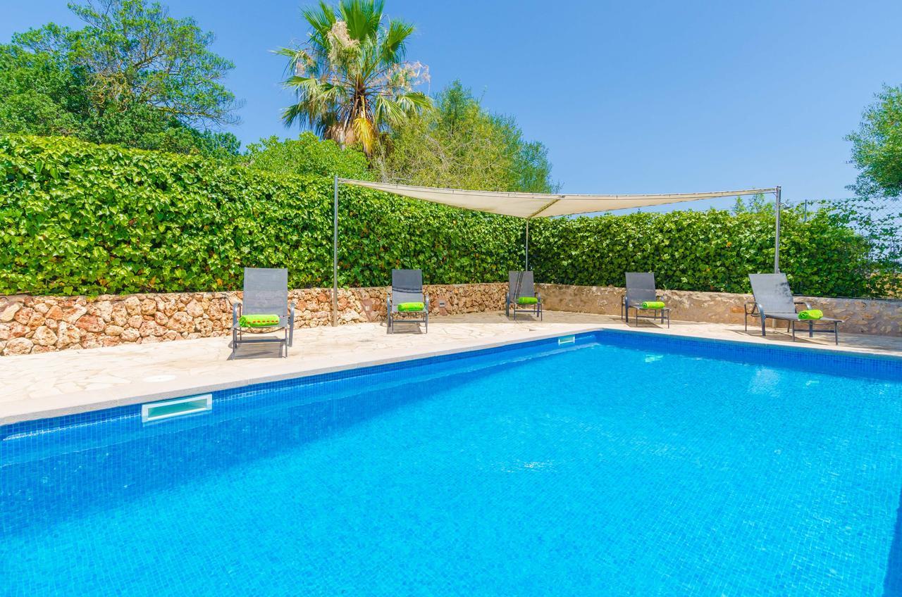 Villa Son Frau *