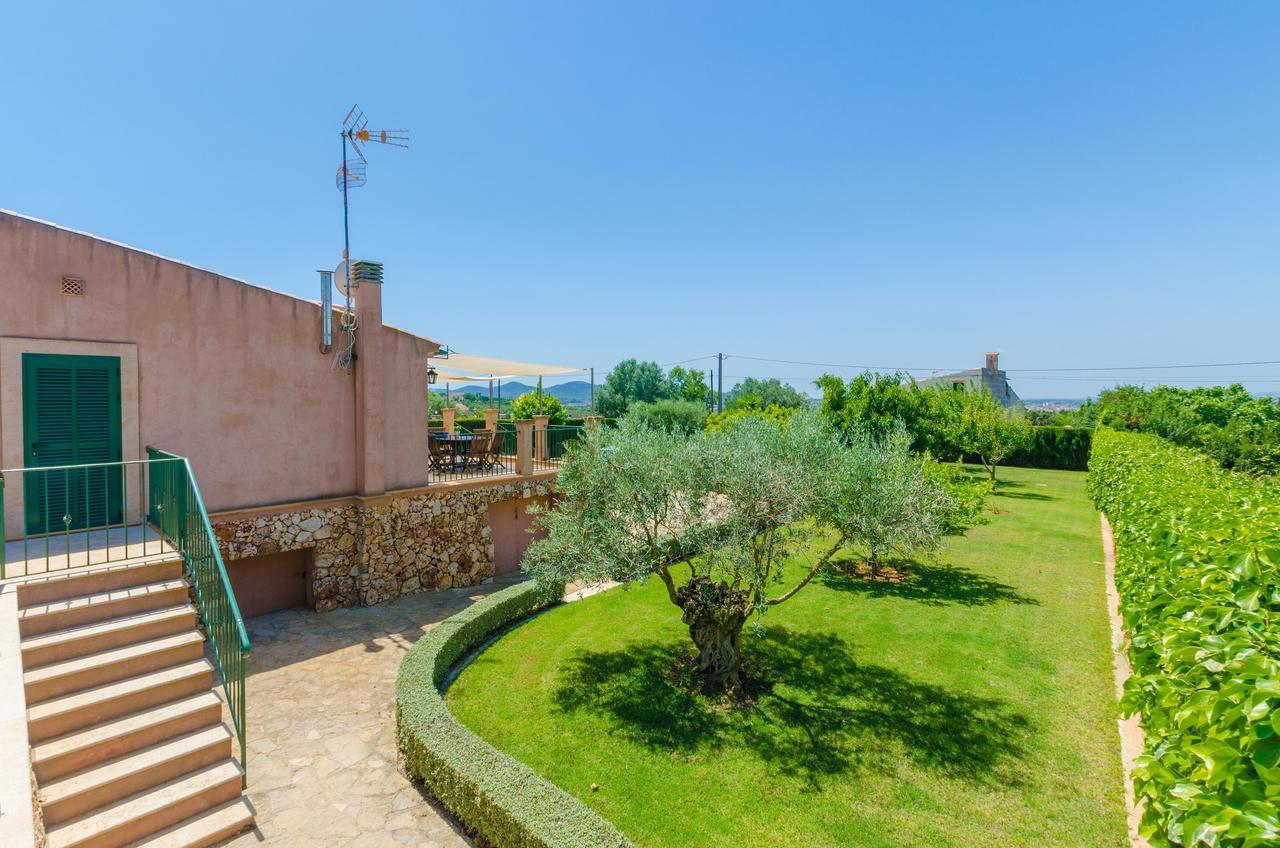 Villa Son Frau *