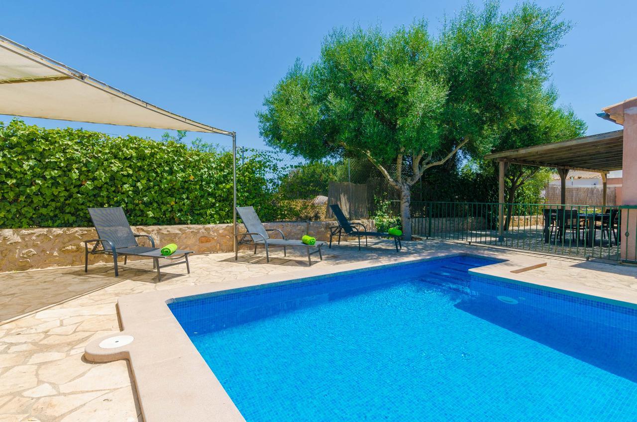 Villa Son Frau *