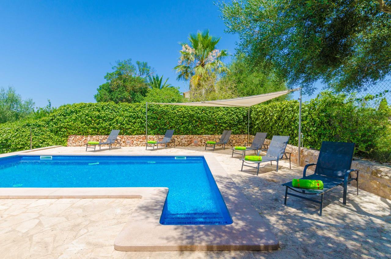 Villa Son Frau *