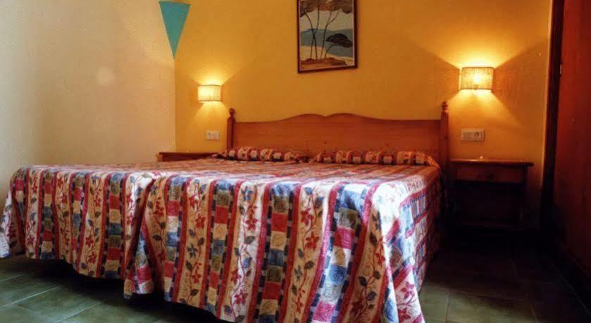 Blue Sea Ses Cases D'or Apartahotel 4*