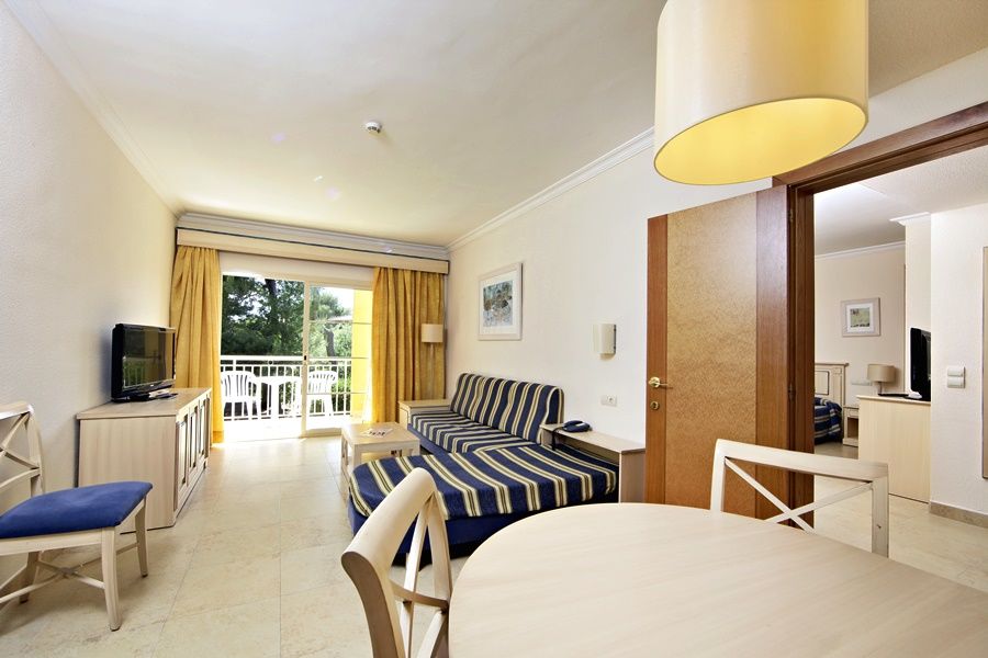 Zafiro Mallorca & 4* Can Picafort (Mallorca)