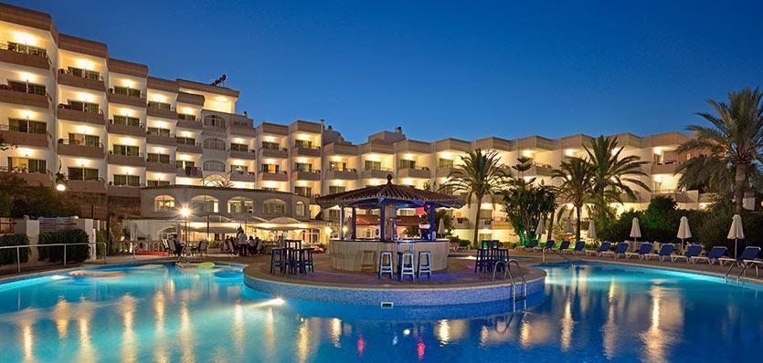 Sol Lunamar - Adults Only 3*