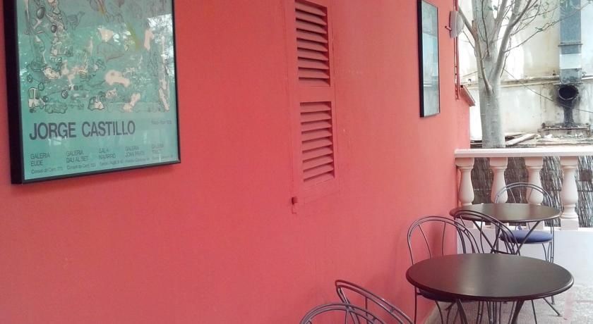 Hostal Elegance Playa Arenal Iii