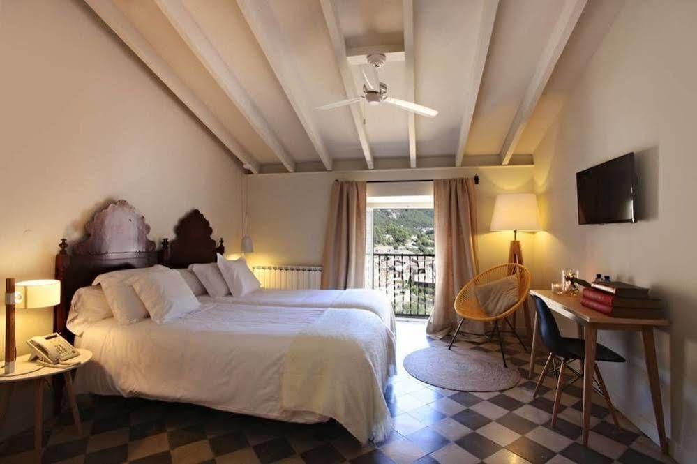 Ca's Papa Hotel