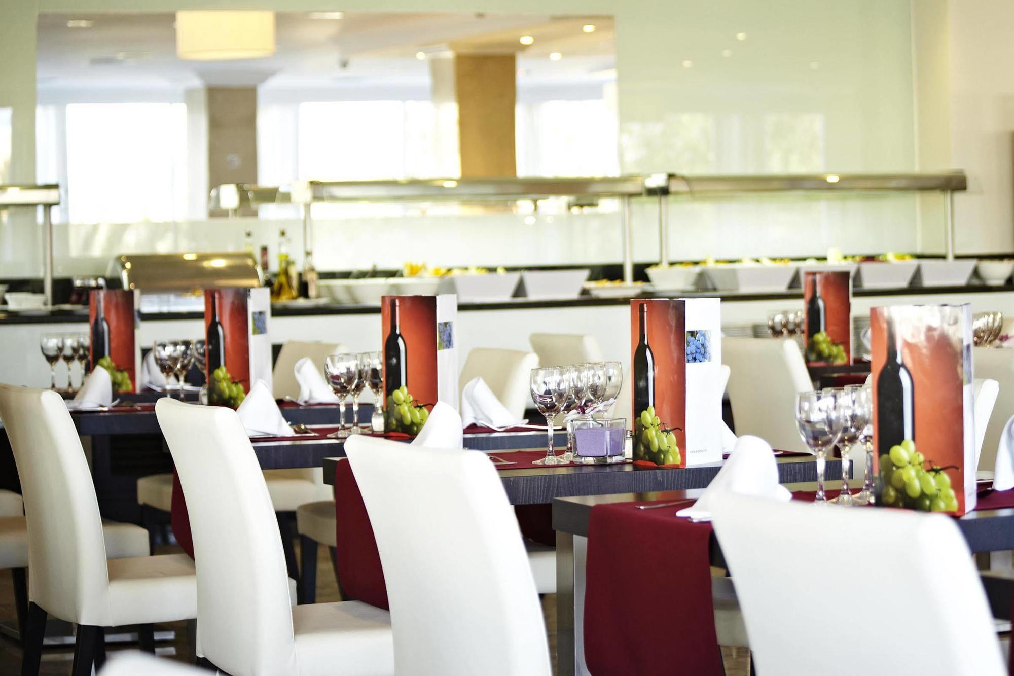 Grupotel Montecarlo 4*
