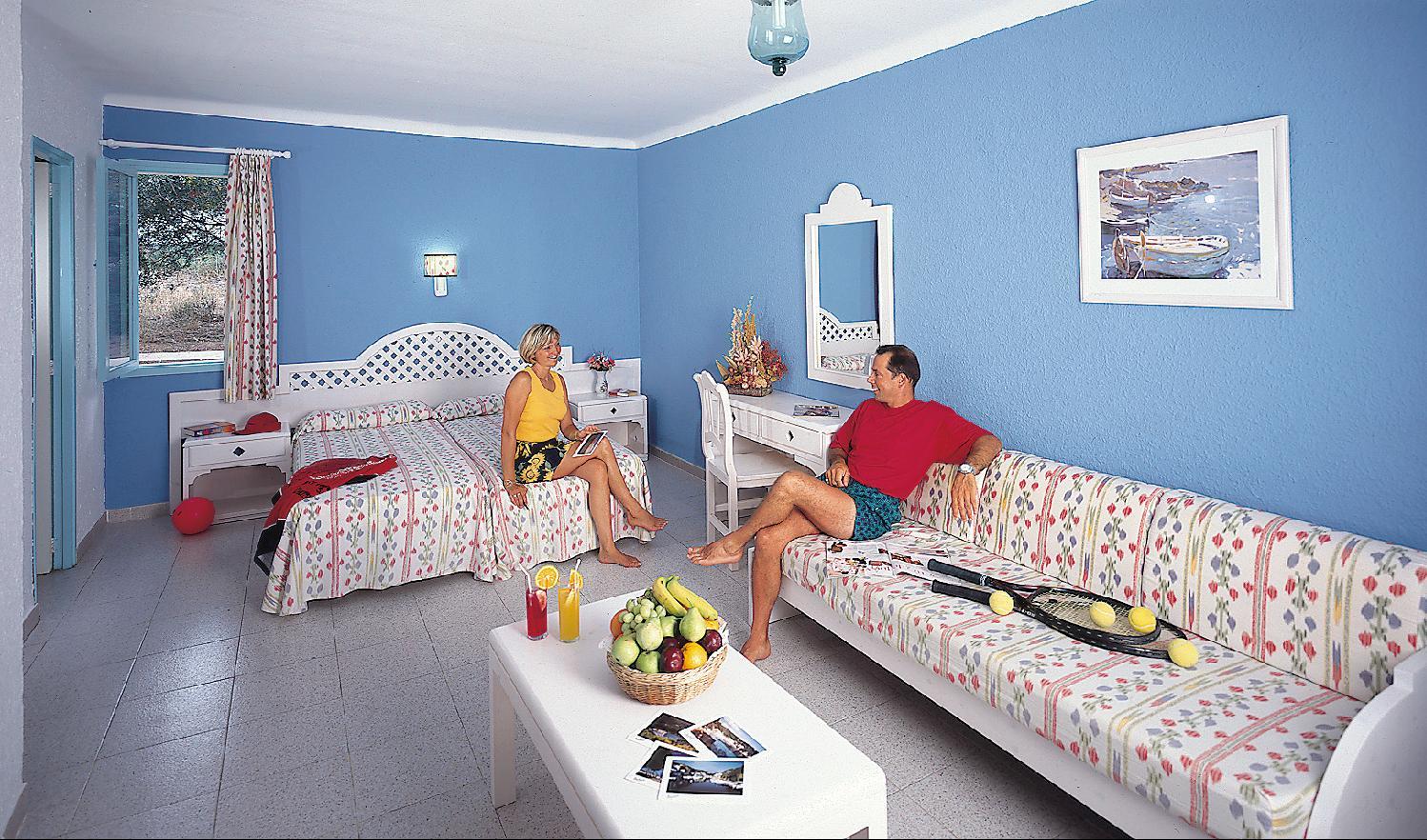 Sun Club El Dorado Hotel 2*
