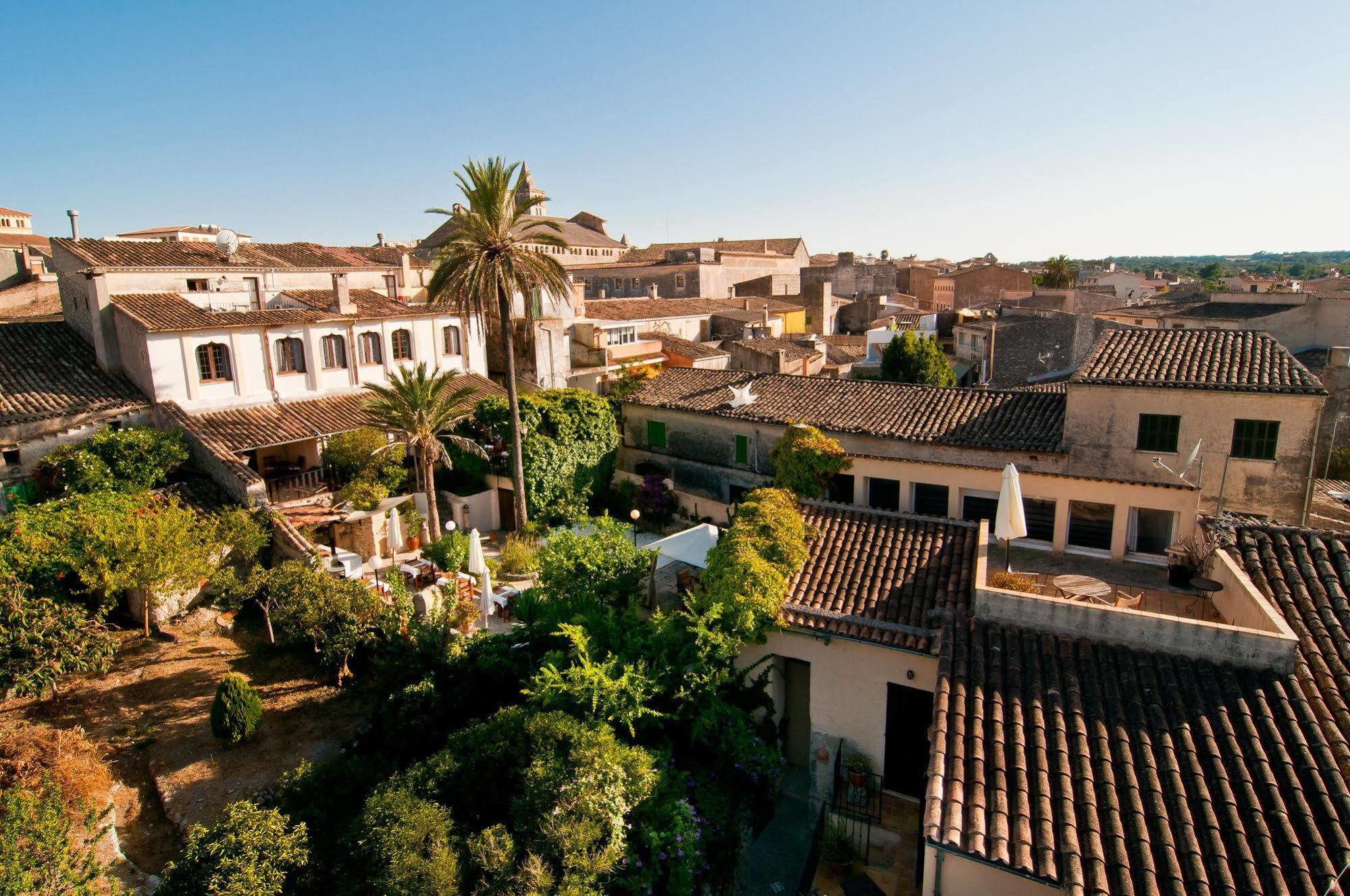 Leon De Sineu 3*