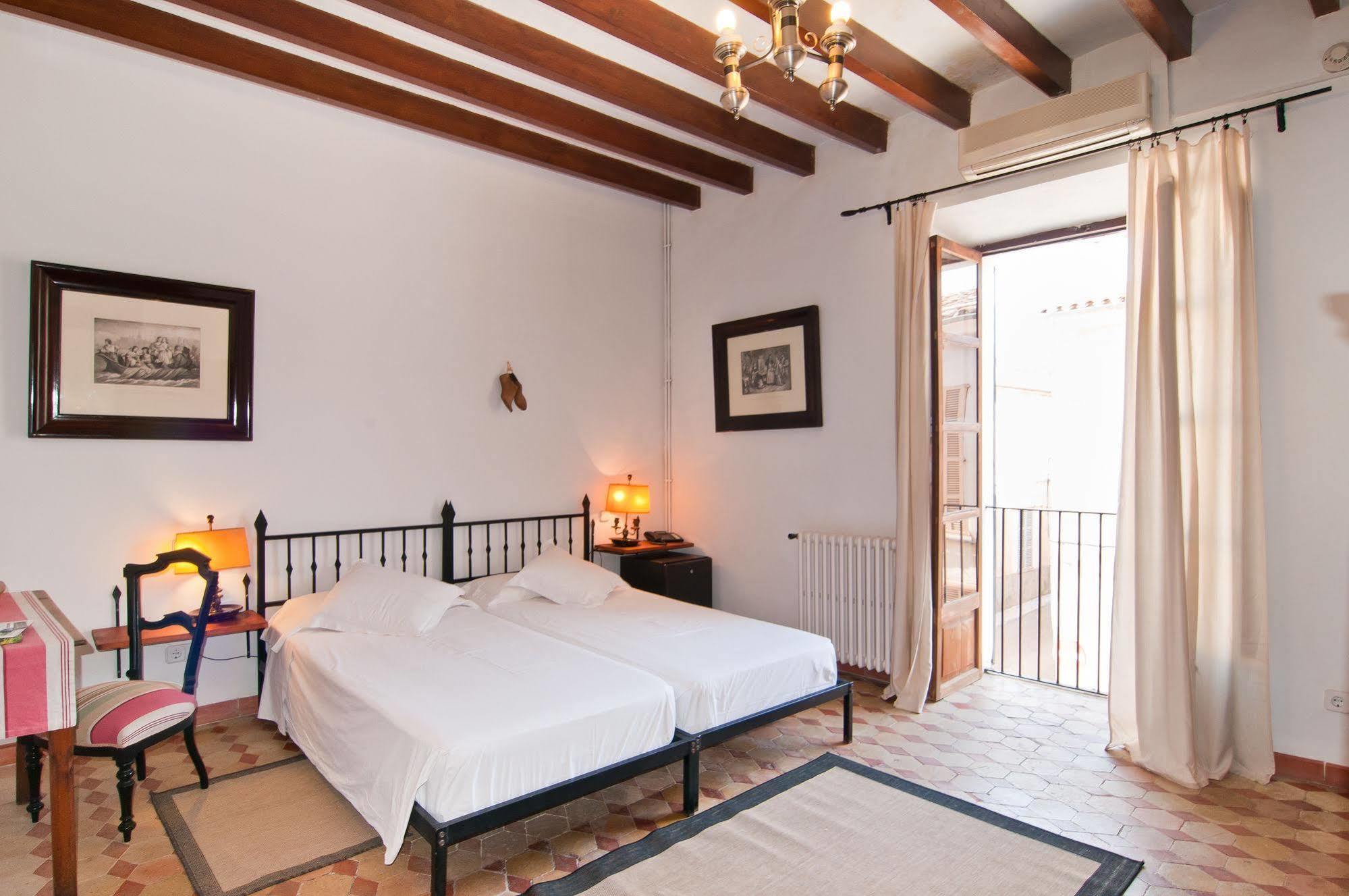 Leon De Sineu Hotel Sineu (Mallorca)