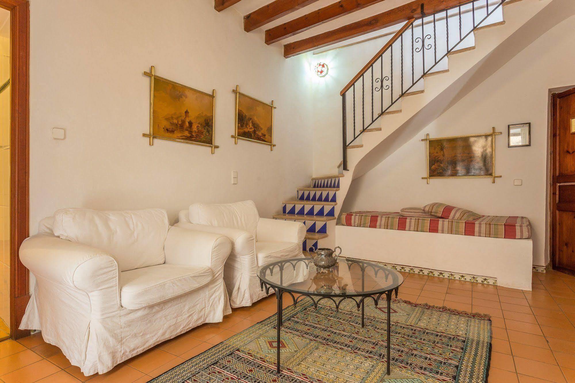 Hotel Leon De Sineu 3*