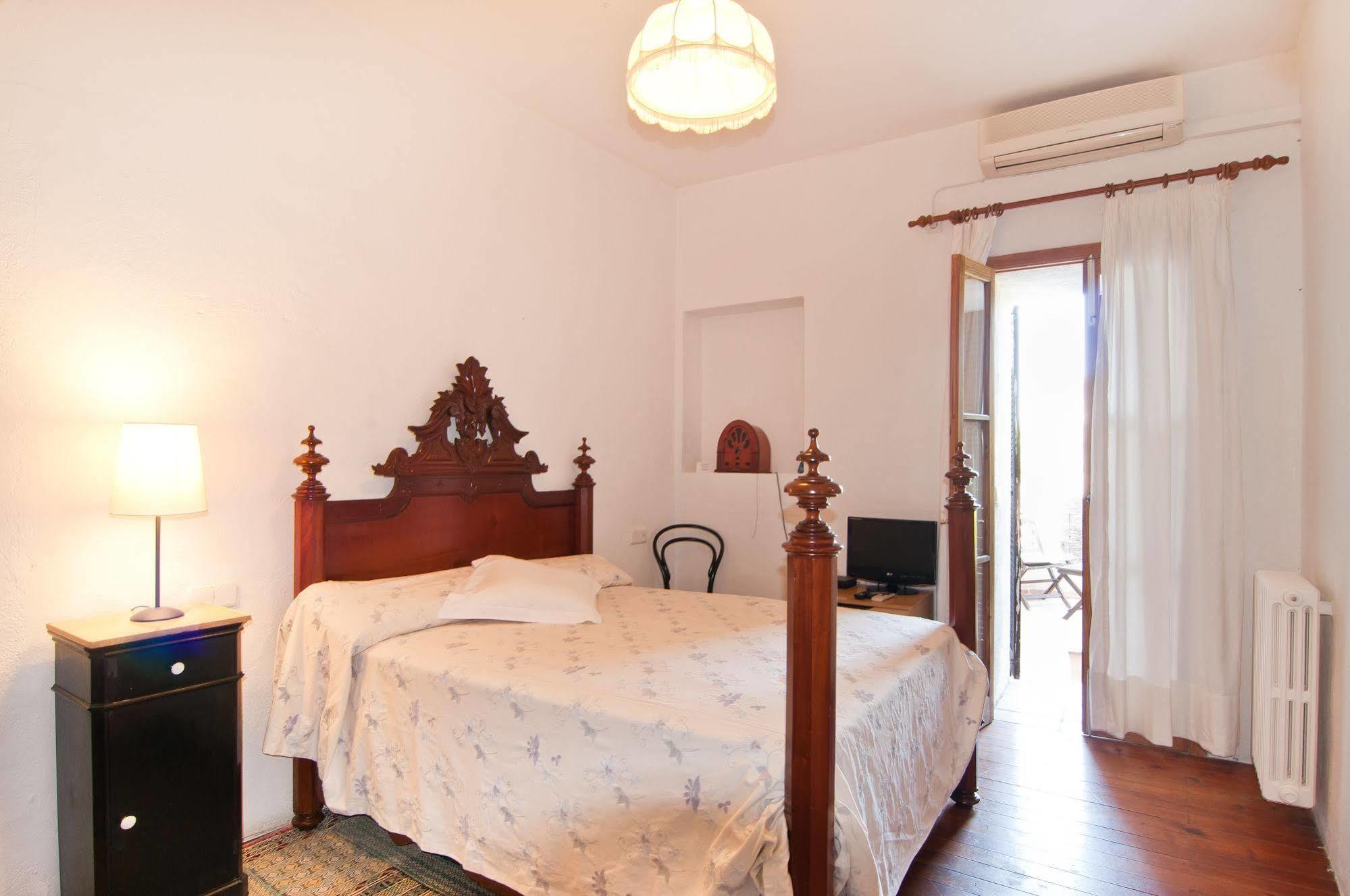 Hotel Leon De Sineu