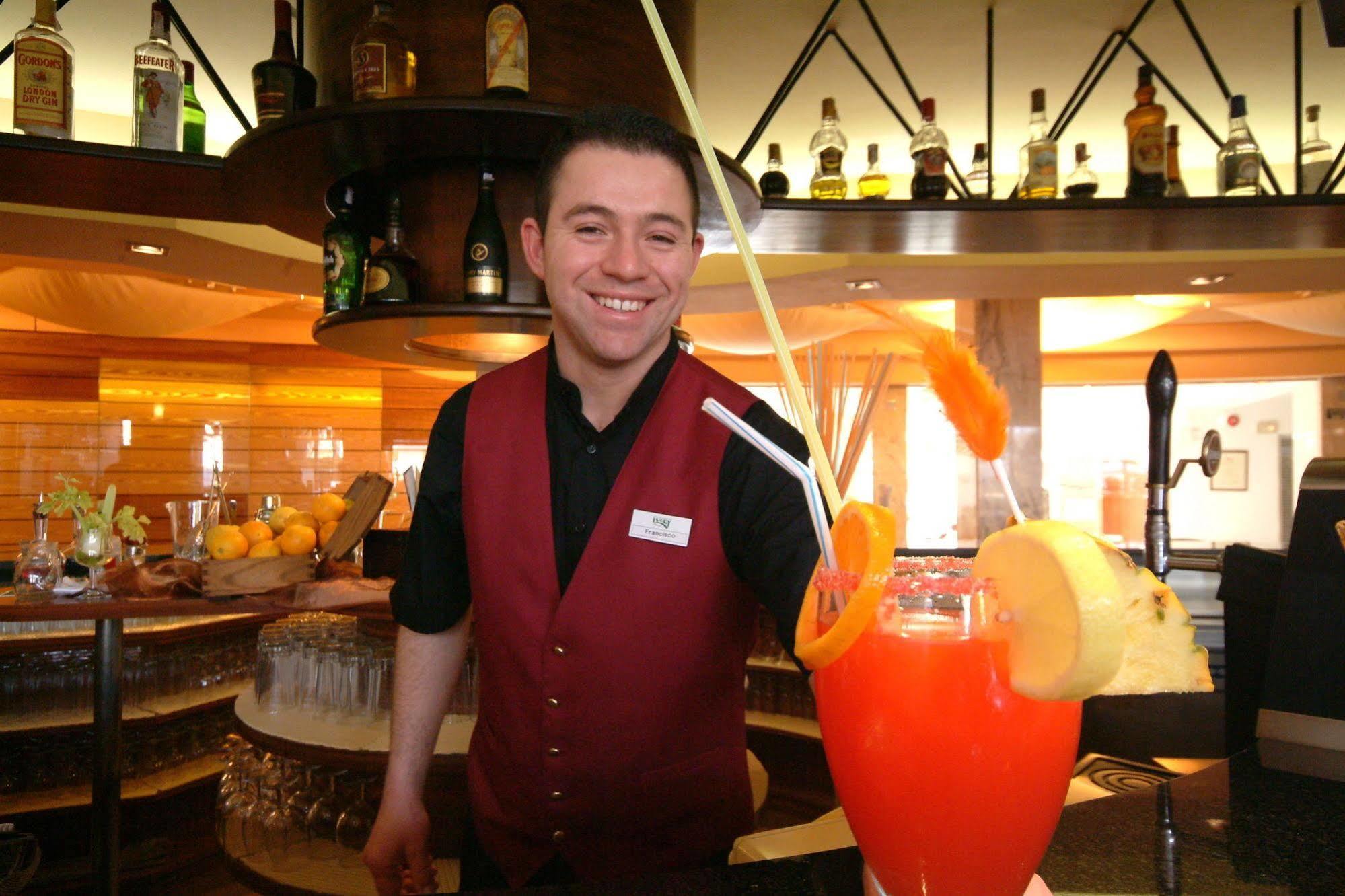 Ivory Playa Sports & Aparthotel 3*