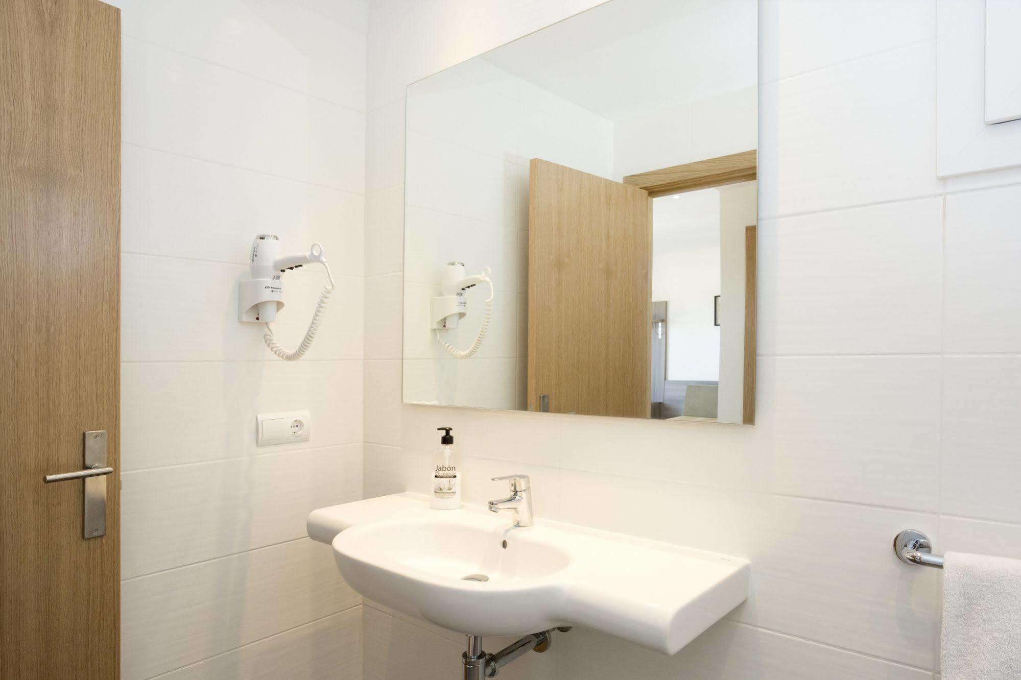 Cabot Tres Torres Apartamento *