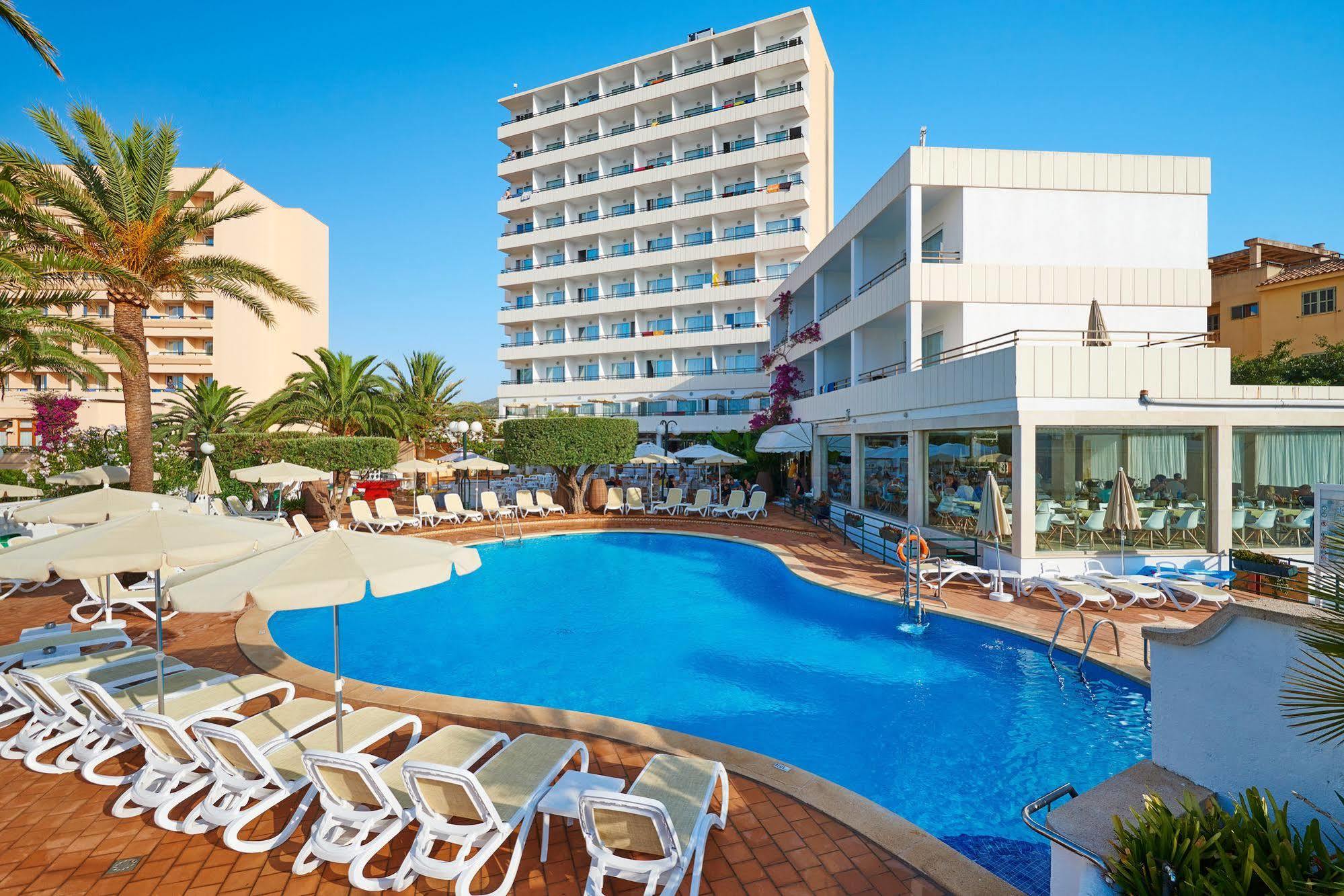 Y Morito Hotel