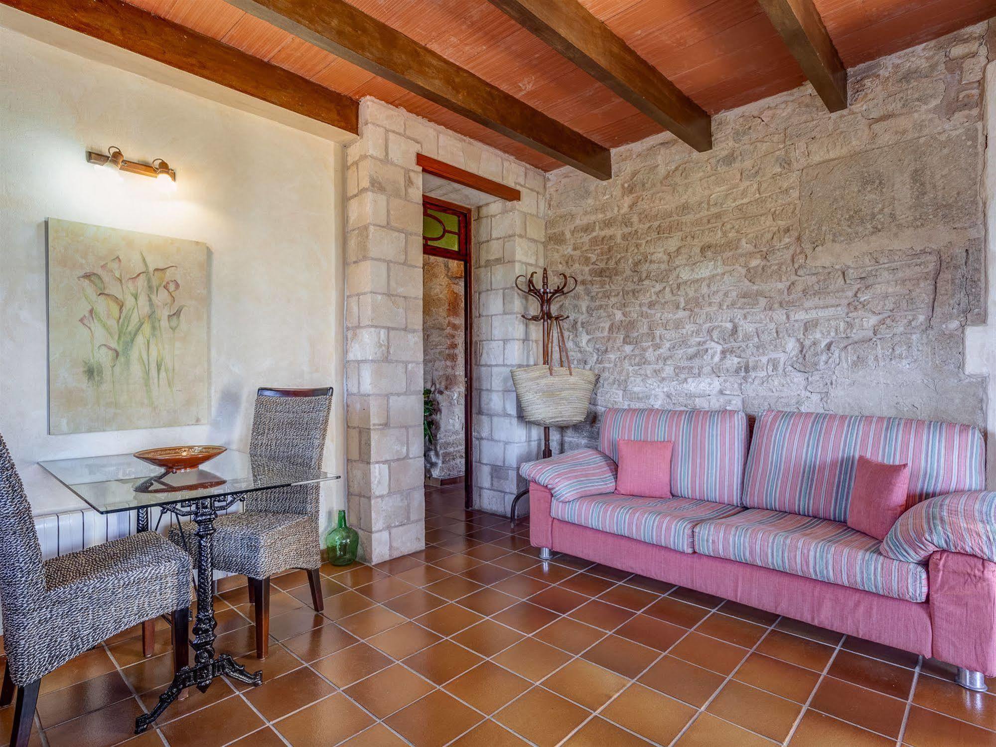 S Hort Des Turo Villa