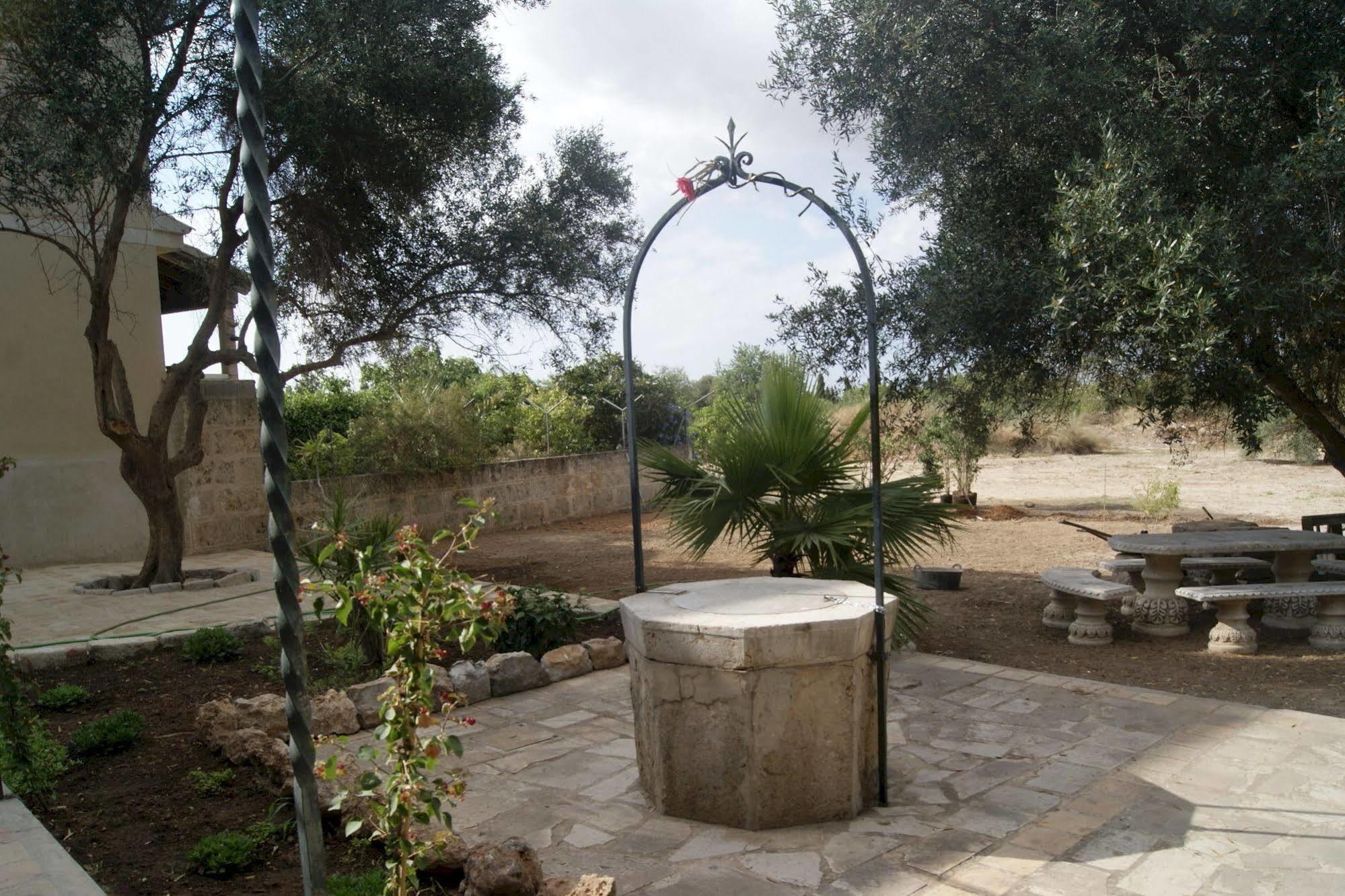 Residencial Rustic Lau