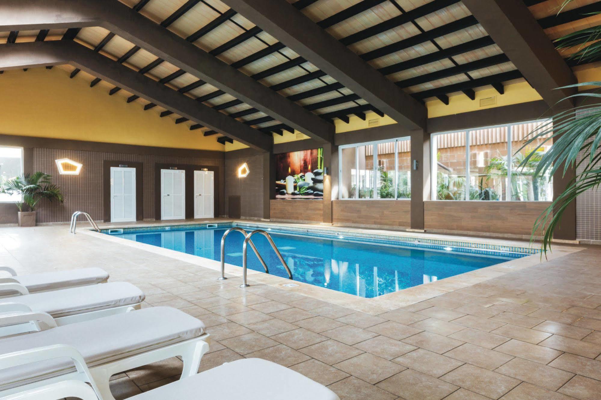 Hotel Riu Bravo 4*