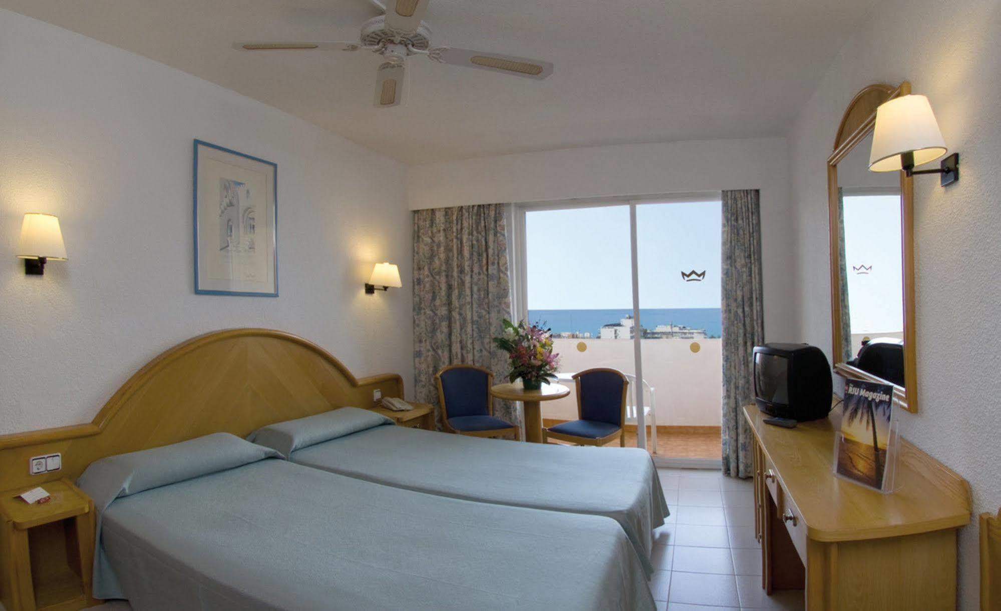 Hotel Riu Playa Park 3*