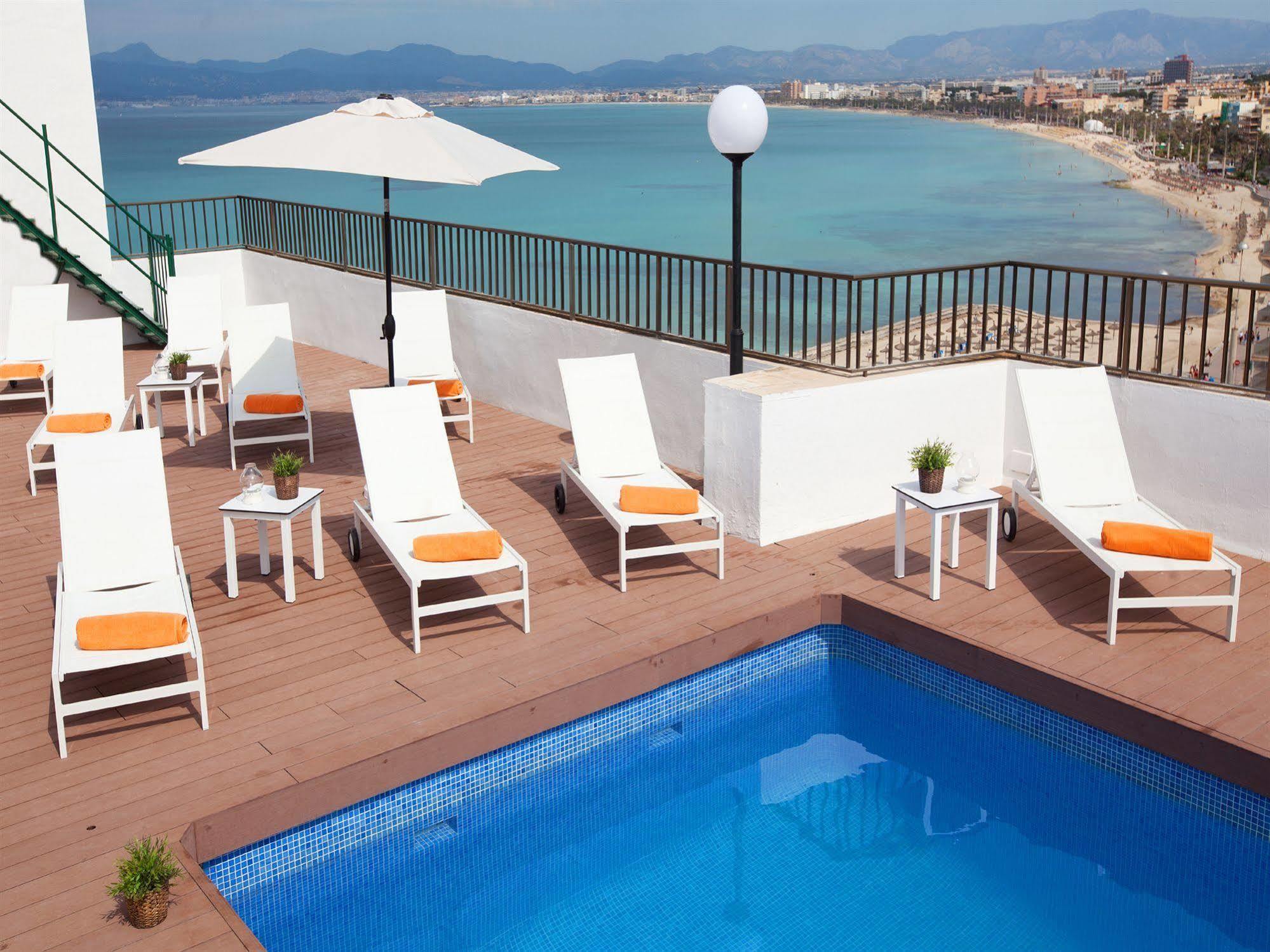 Whala!beach Hotel 3*