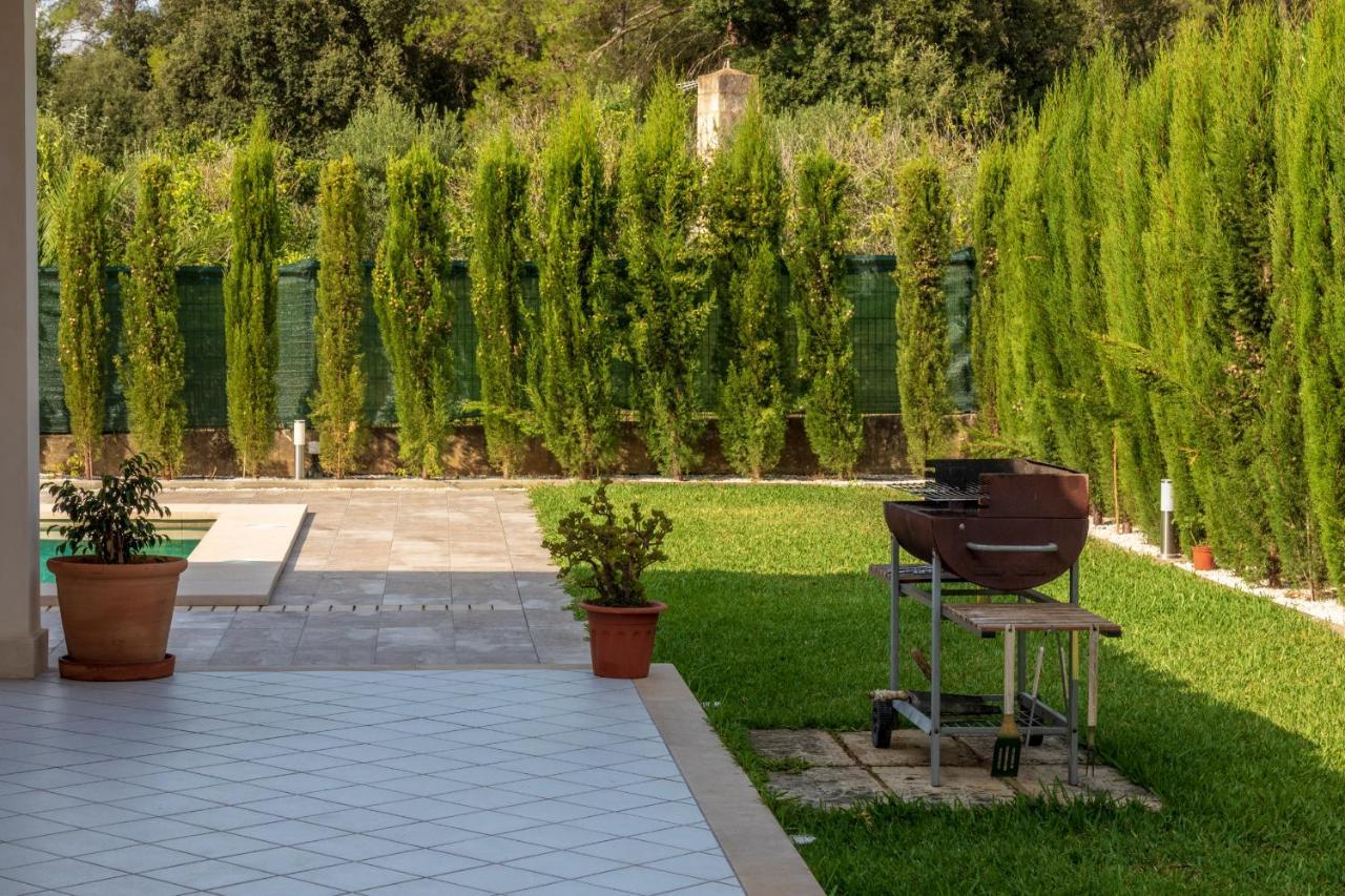 Deluxe Crestaix Villa