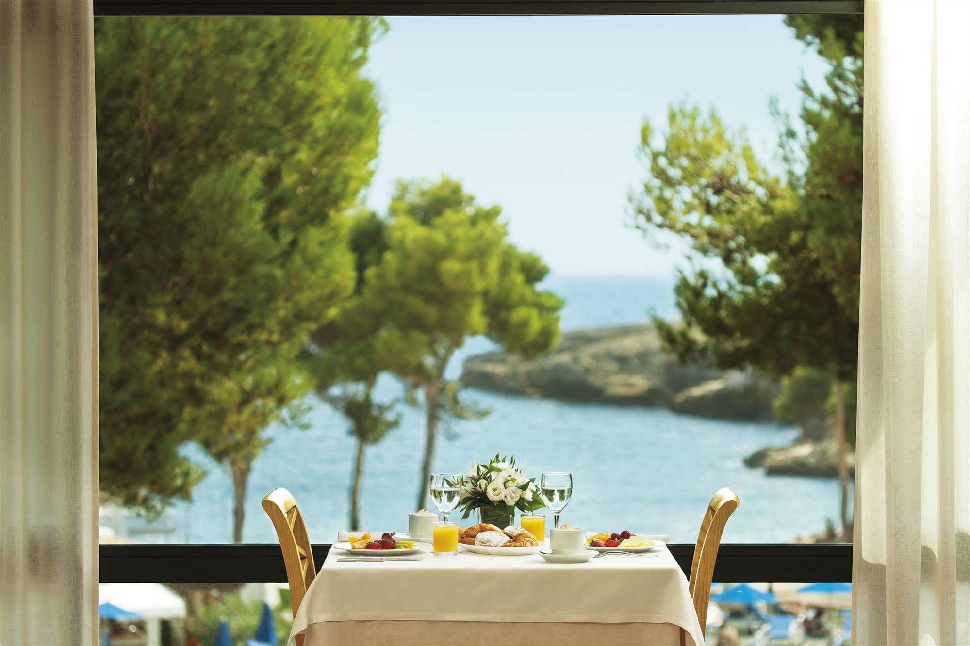 Inturotel Esmeralda Park Apartahotel 4*