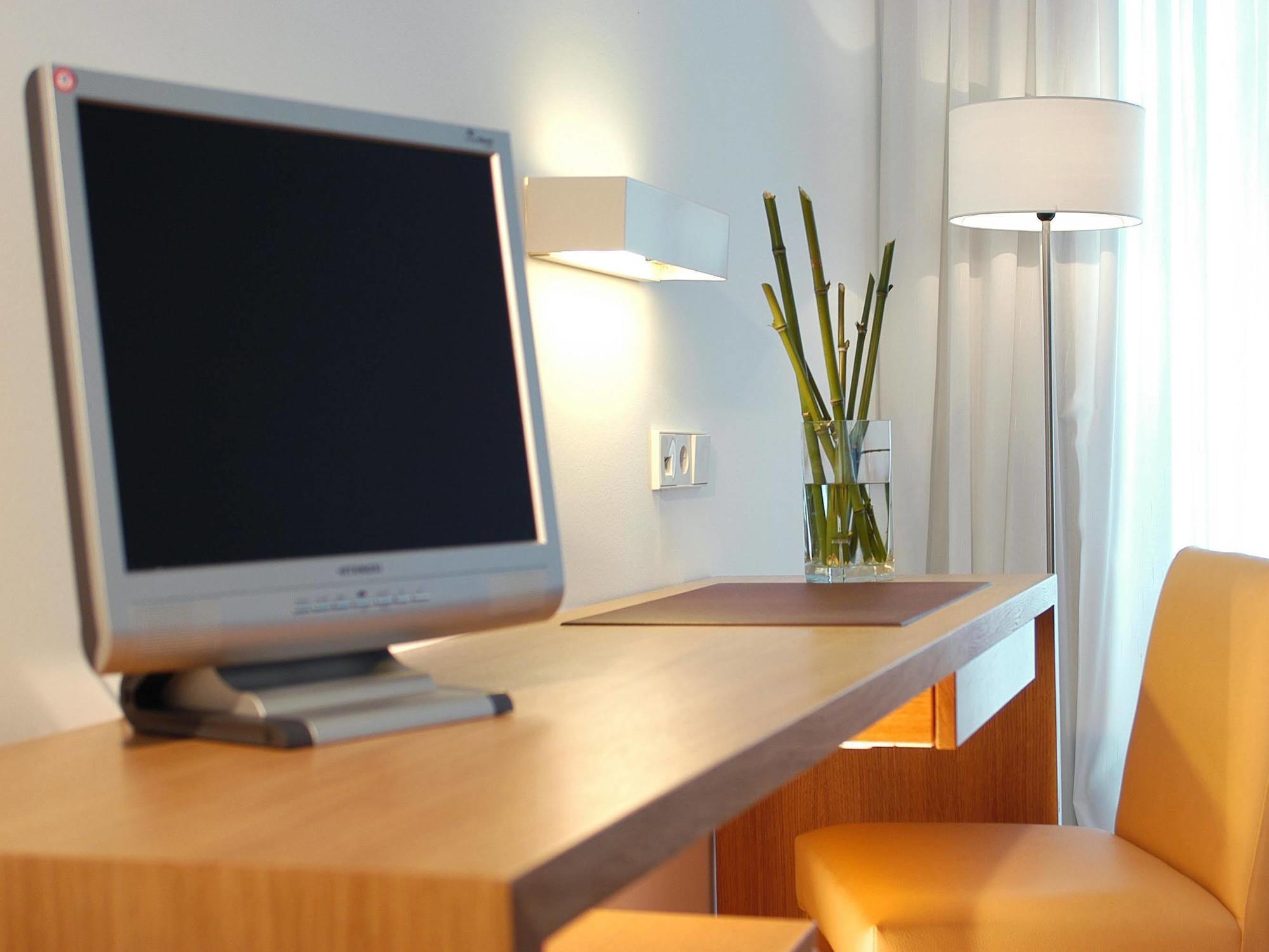 Hotel Aimia