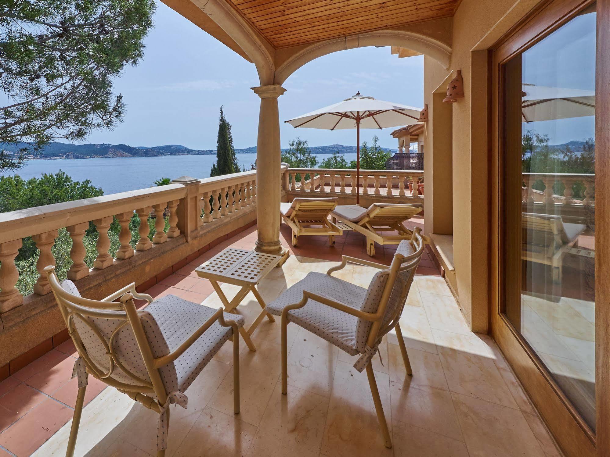 Hotel Petit Cala Fornells Peguera