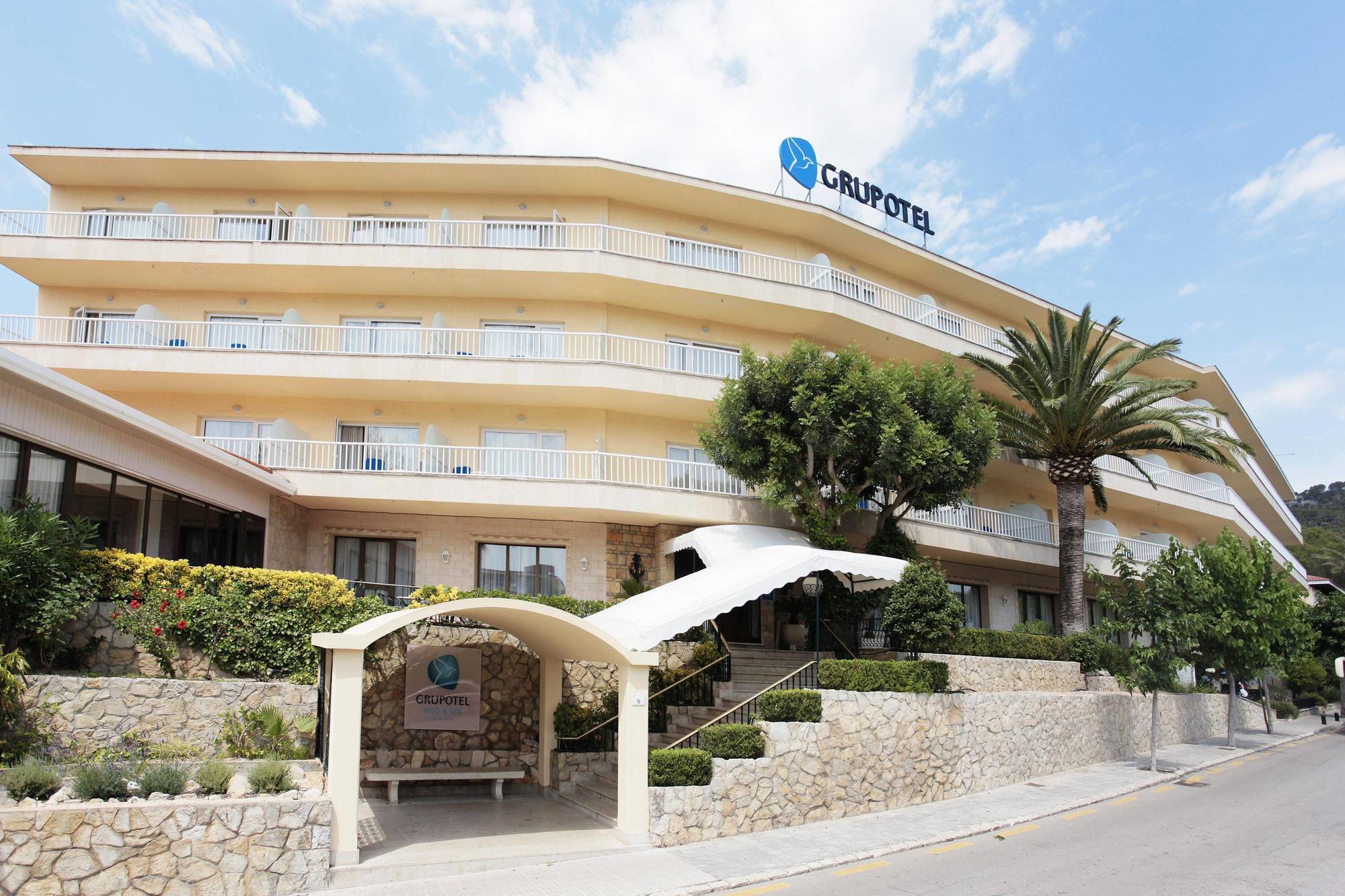 Apartahotel Grupotel Nilo &