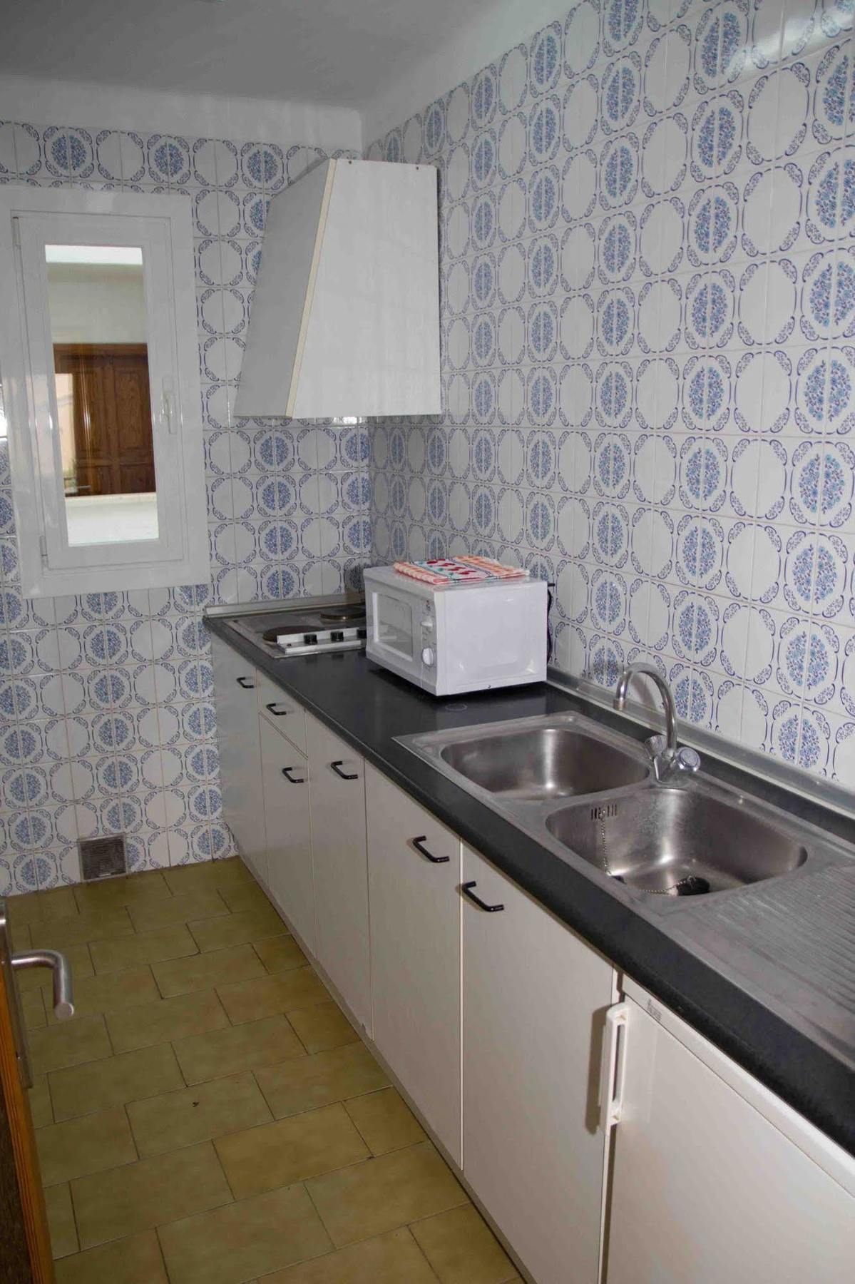 Apts. Charly's Hotel