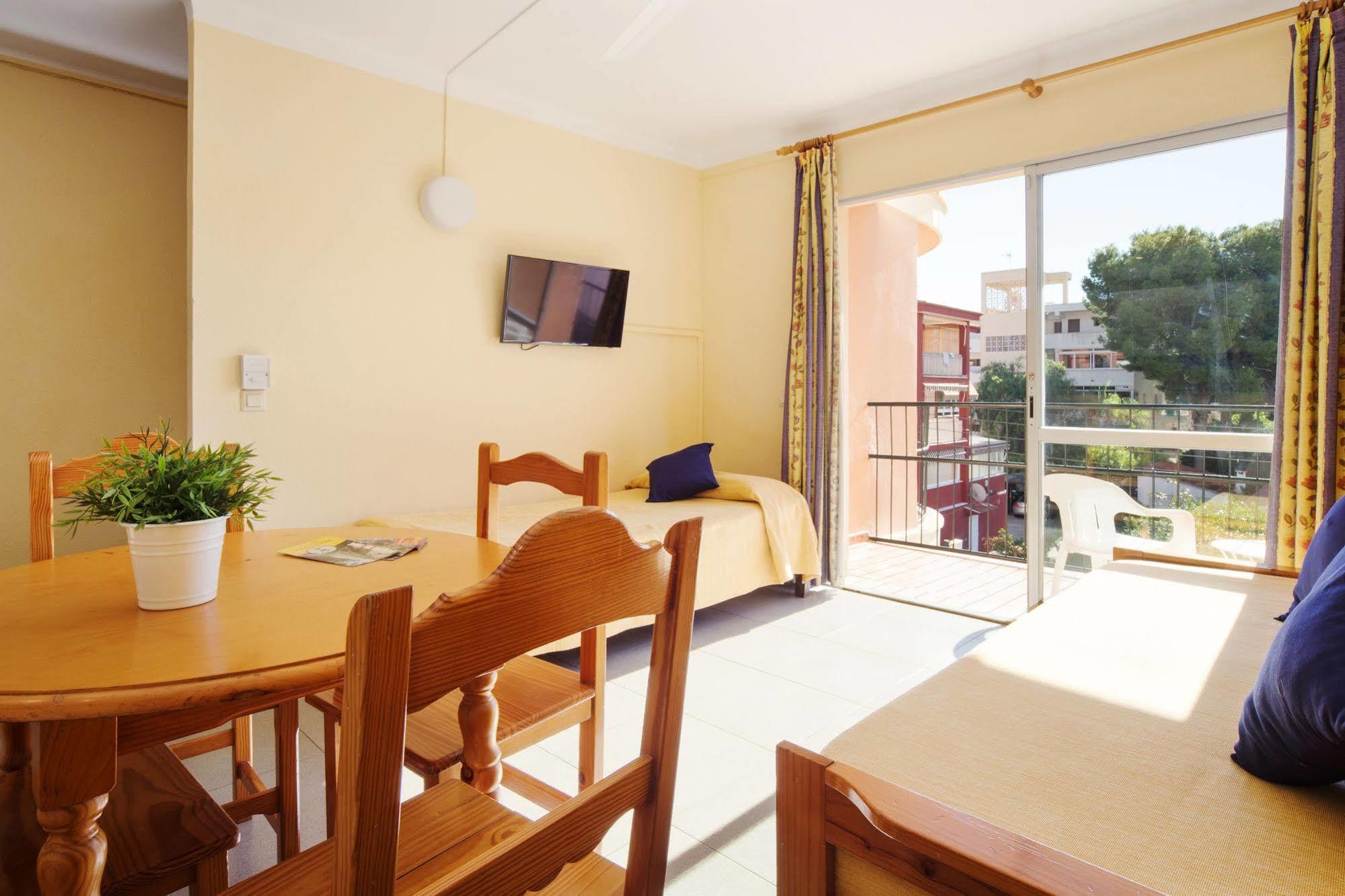 Apartahotel Martinez