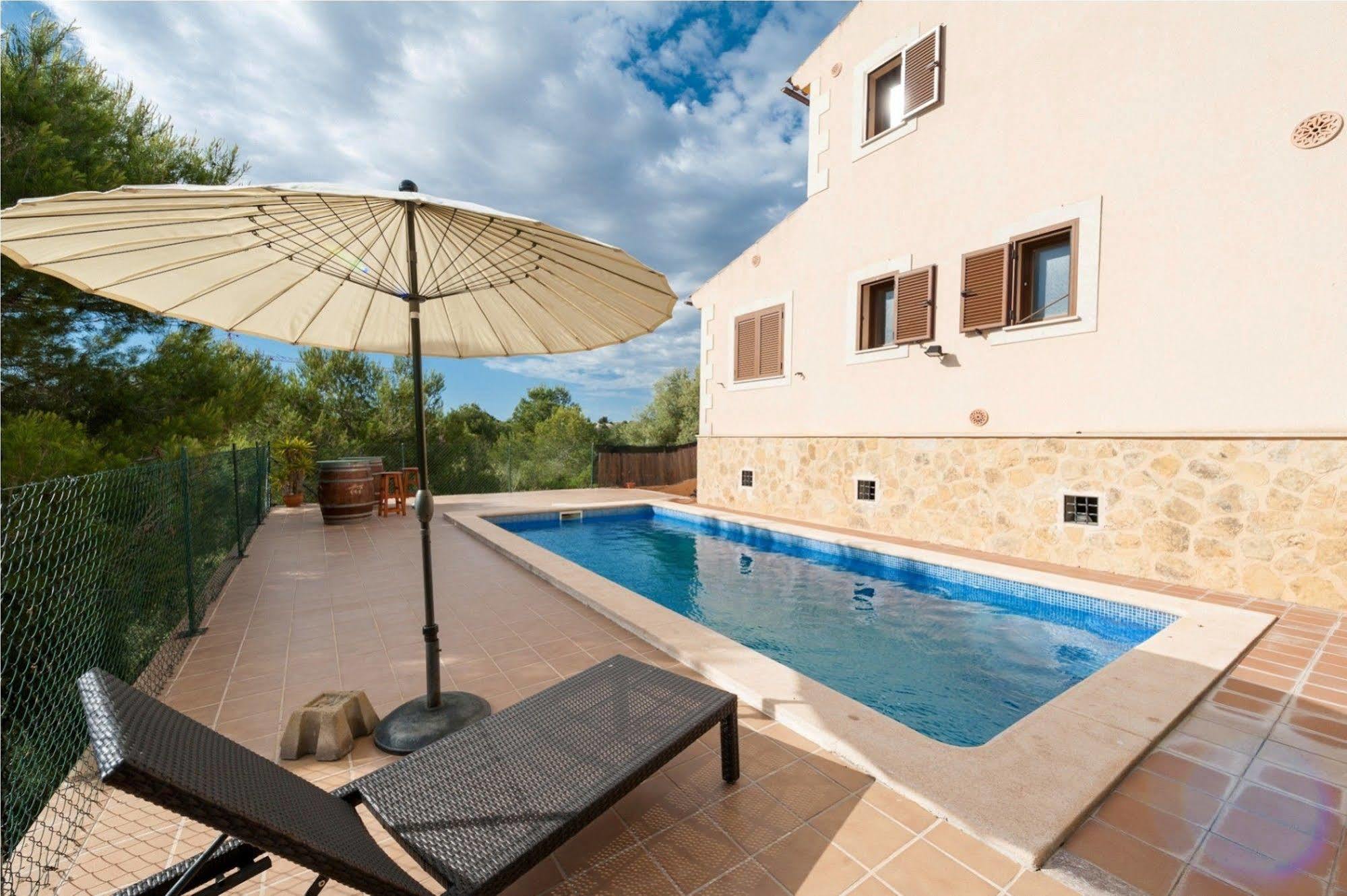 Casa Llorenc Villa